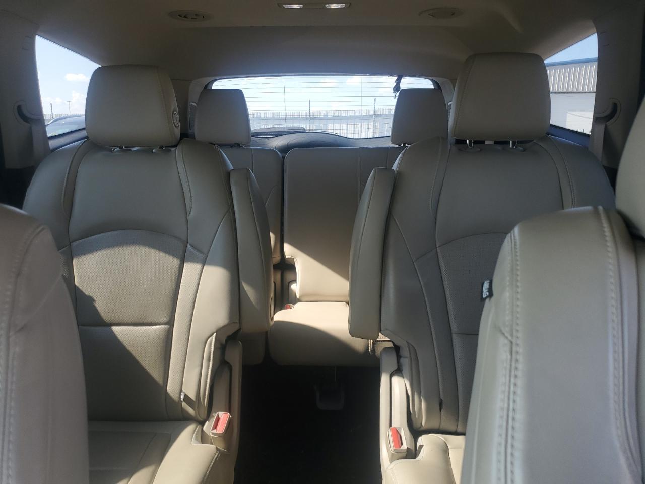 2018 Buick Enclave Premium VIN: 5GAEVBKW4JJ124564 Lot: 85074675