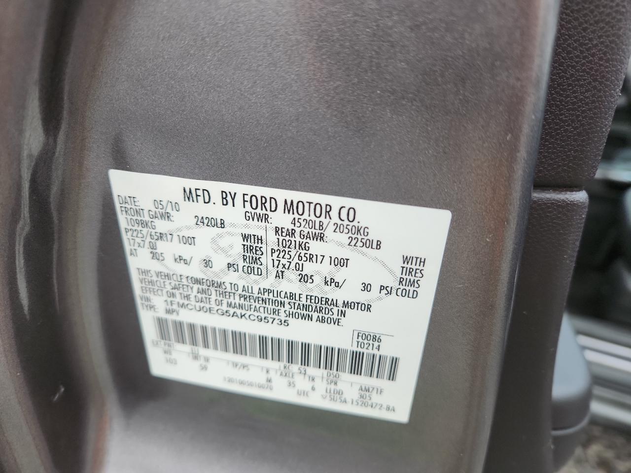 2010 Ford Escape Limited VIN: 1FMCU0EG5AKC95735 Lot: 85827005