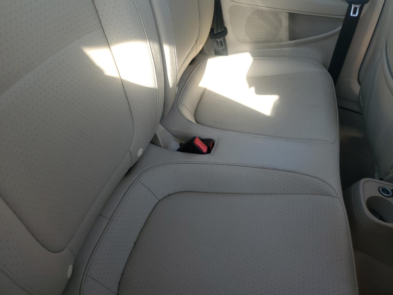 2015 Volkswagen Beetle 1.8T VIN: 3VWJ07AT0FM634806 Lot: 82519985