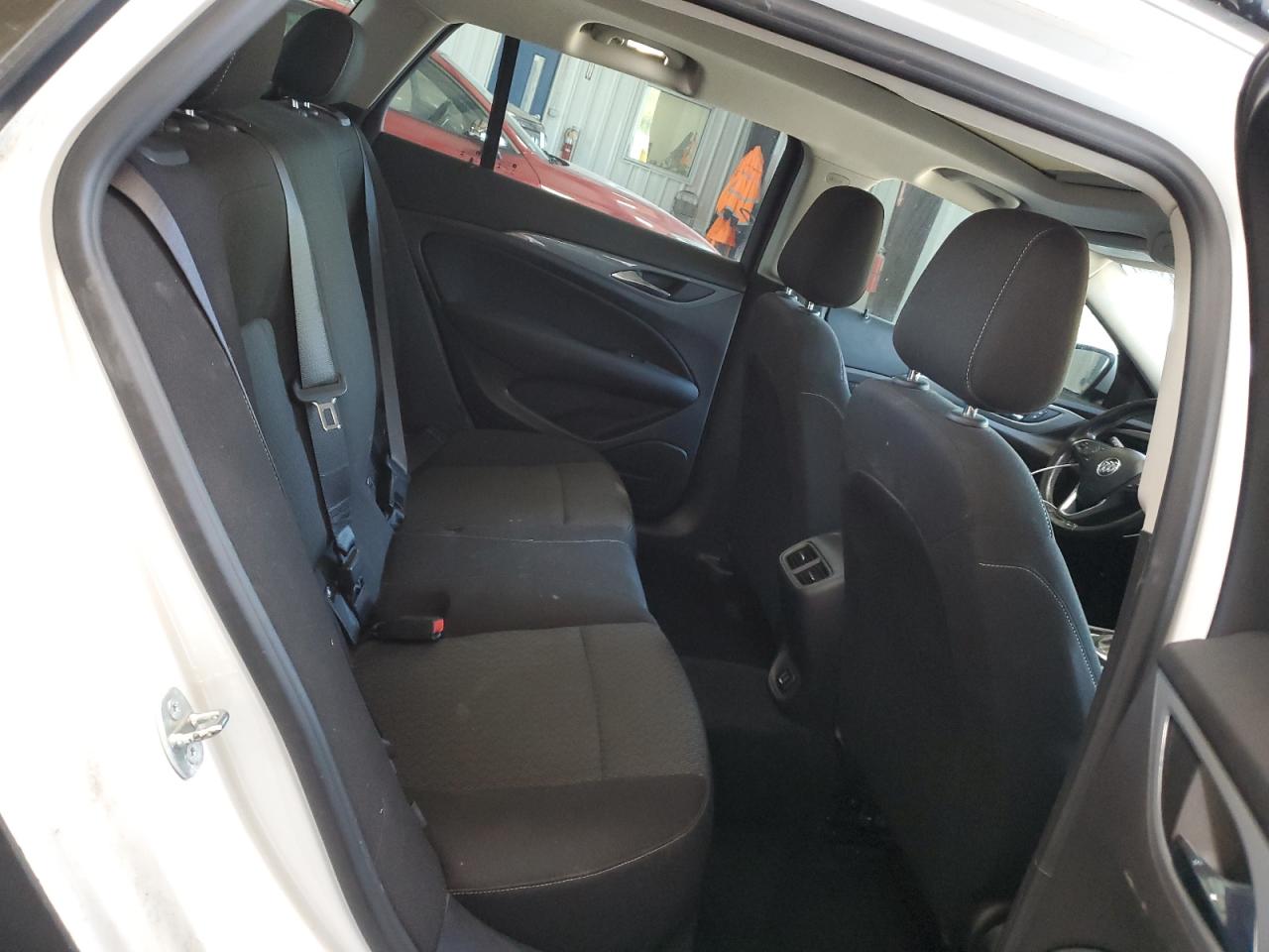 2018 Buick Regal Tourx Preferred VIN: W04GU8SX9J1099645 Lot: 82195305