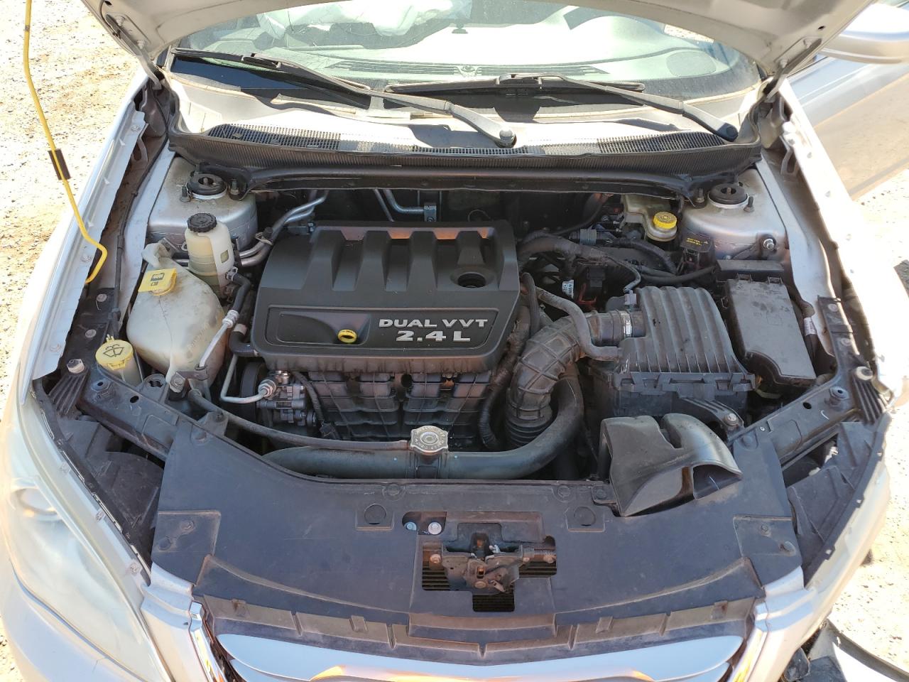 2011 Chrysler 200 Touring VIN: 1C3BC2EB4BN532464 Lot: 84989685