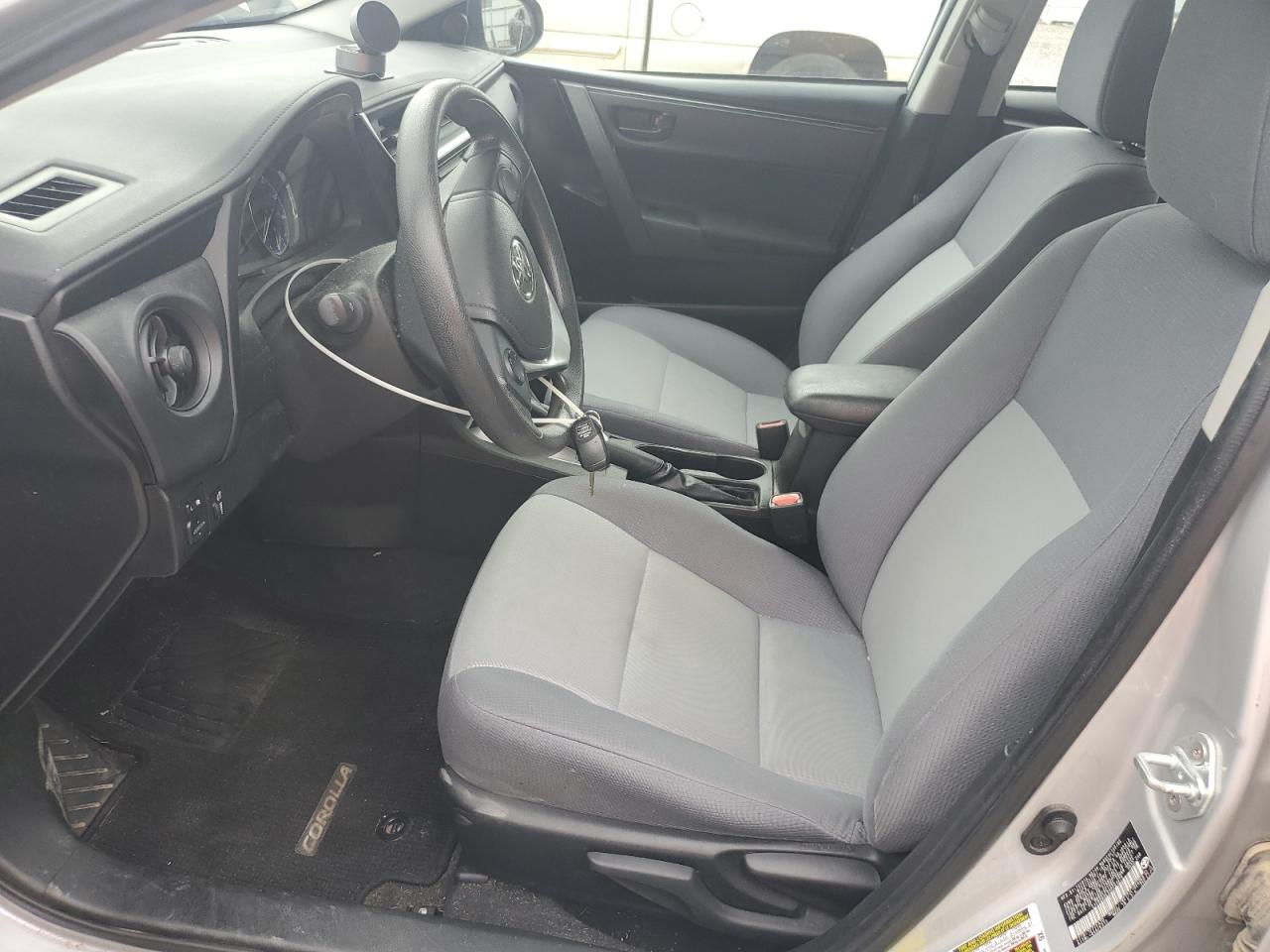 2017 Toyota Corolla L VIN: 5YFBURHEXHP701079 Lot: 84966805