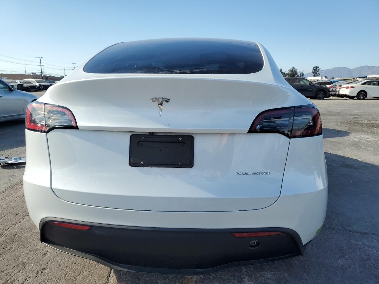 2023 Tesla Model Y VIN: 7SAYGDEE8PA130744 Lot: 86323175