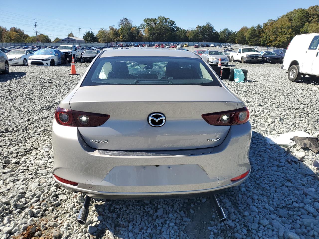 2025 Mazda 3 Preferred VIN: 3MZBPACM1SM475517 Lot: 86427415