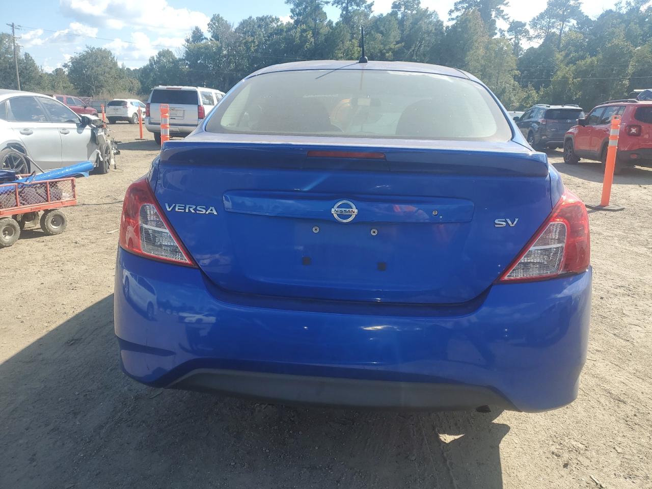 2017 Nissan Versa S VIN: 3N1CN7AP3HL875335 Lot: 86144515