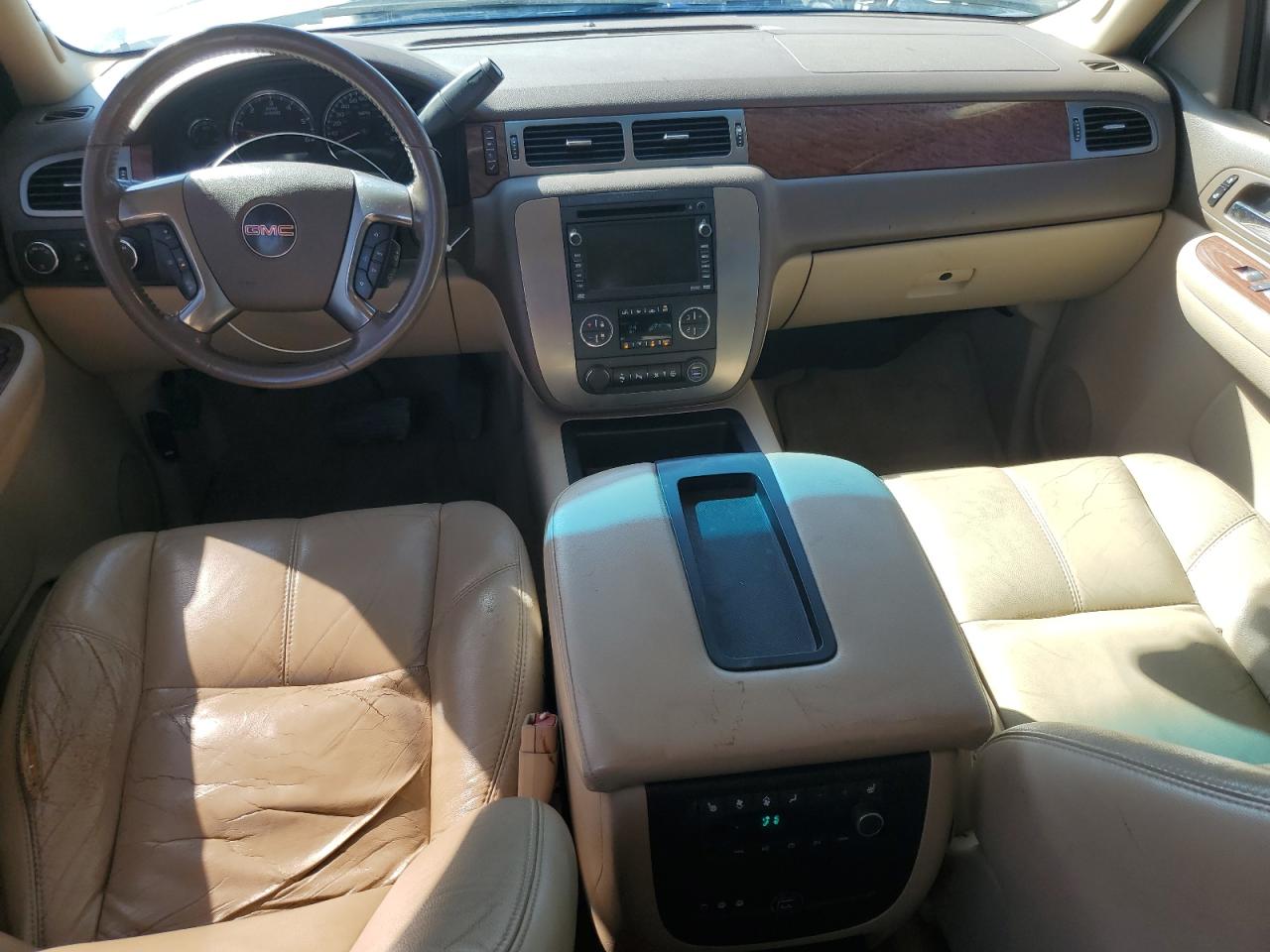 2007 GMC Yukon Xl K1500 VIN: 1GKFK16317R208068 Lot: 81937805