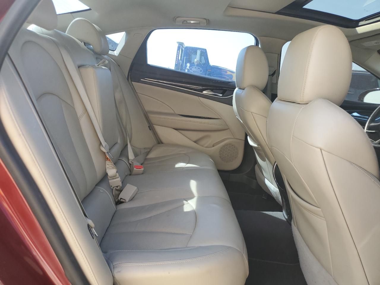 2017 Buick Lacrosse Essence VIN: 1G4ZP5SS5HU181028 Lot: 89470615