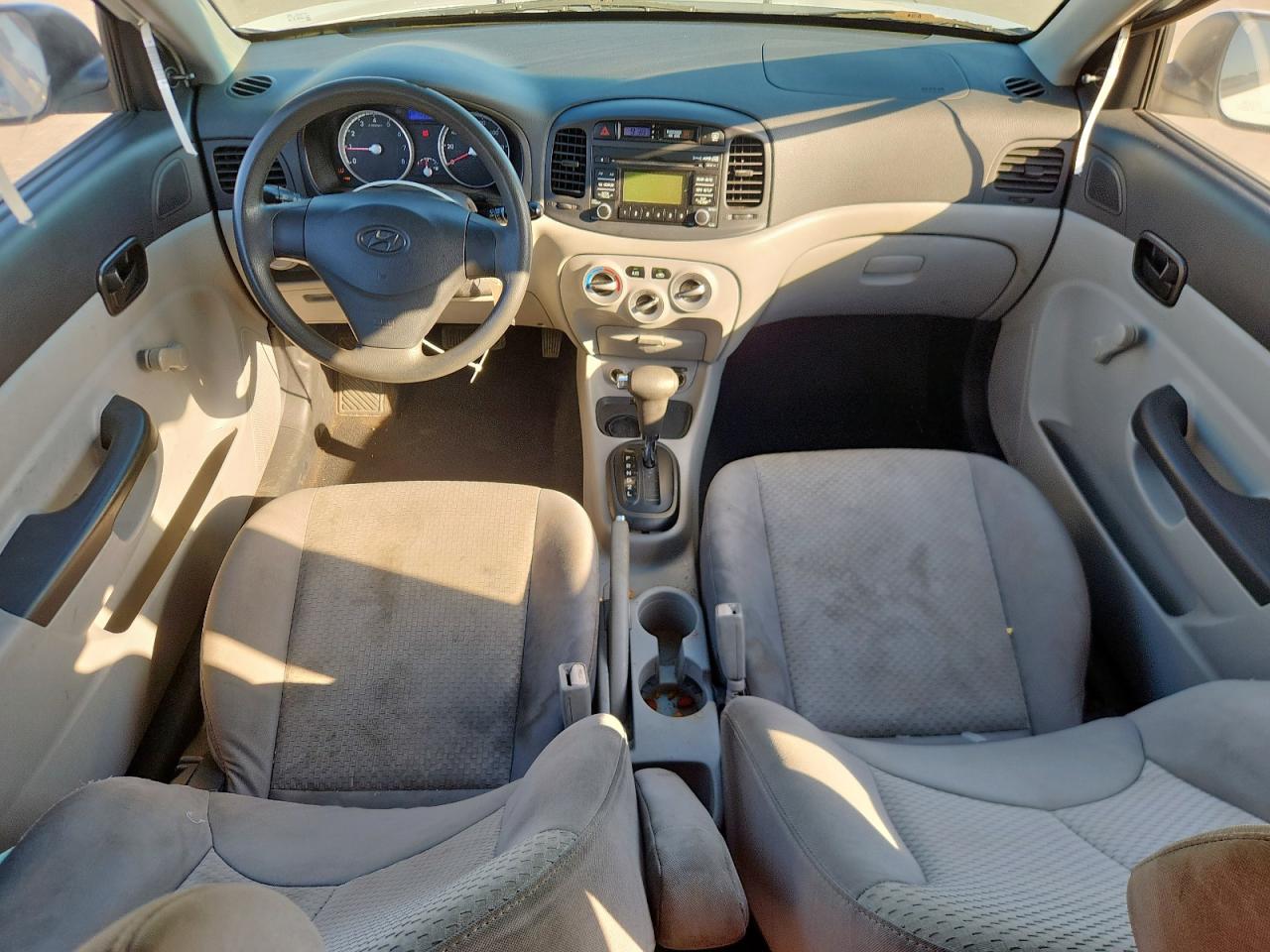 2011 Hyundai Accent Gl VIN: KMHCM3AC8BU188527 Lot: 85367175