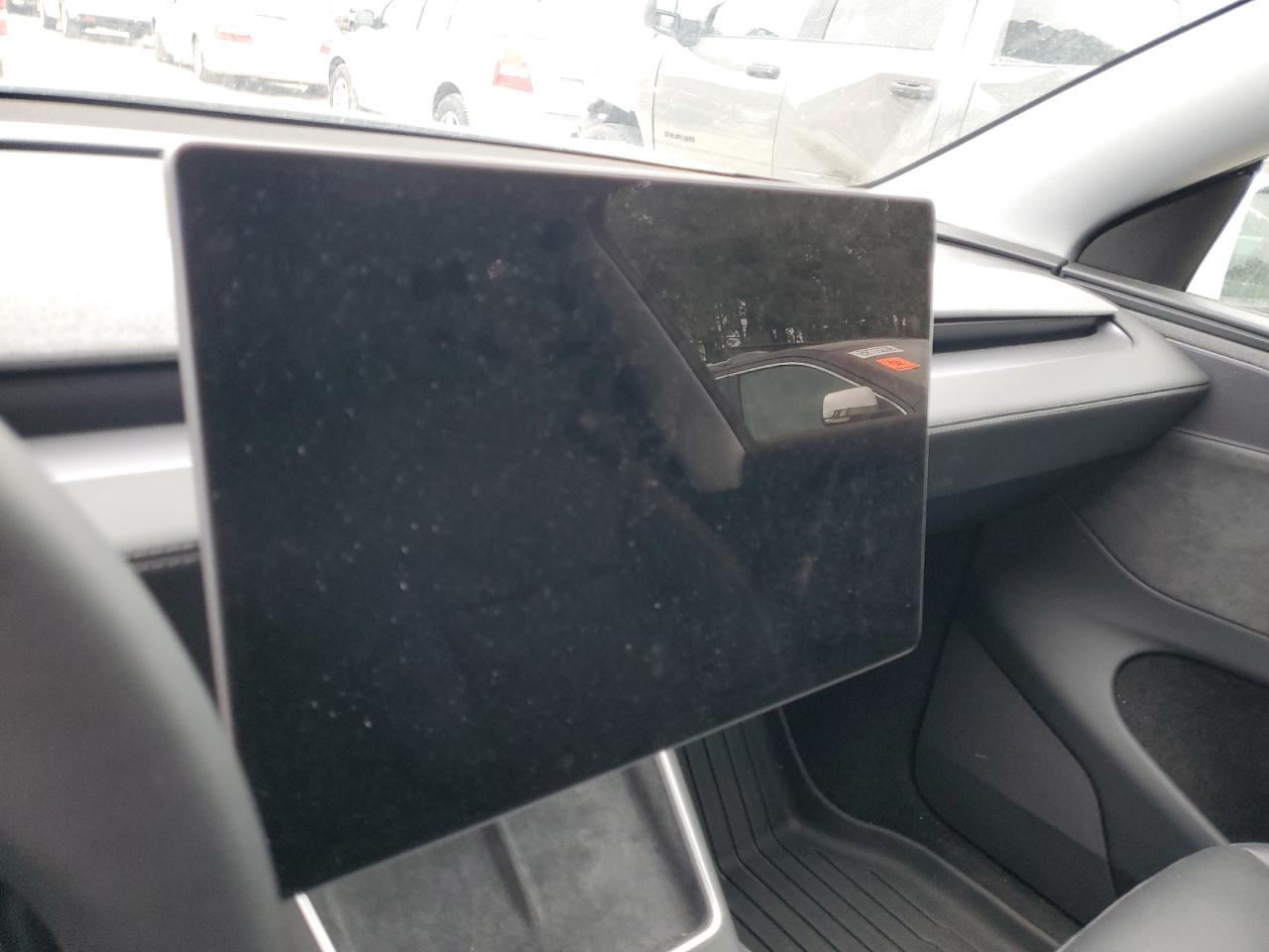 2026 Tesla Model Y VIN: 7SAYGDEE0TA407123 Lot: 90109995