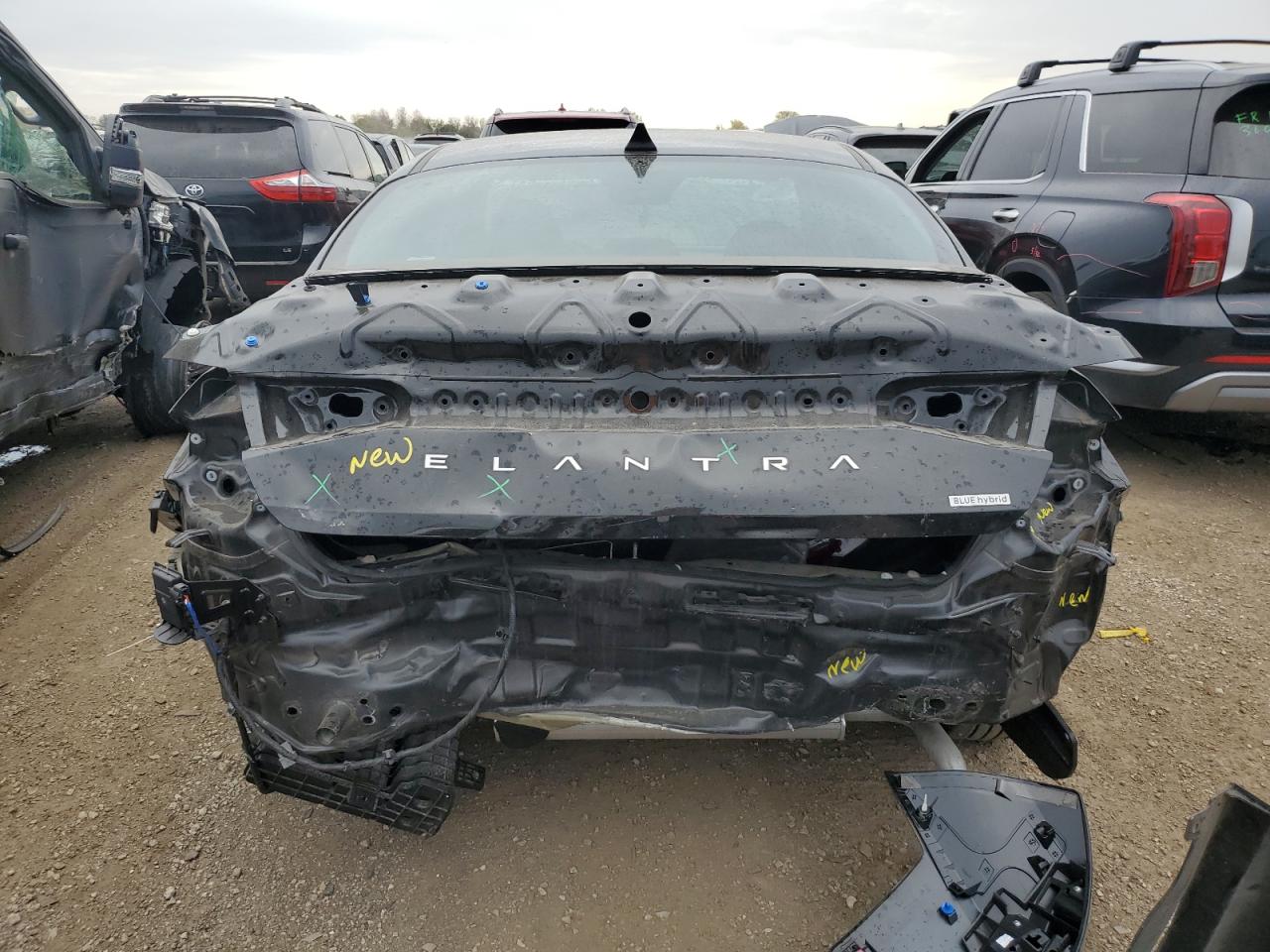 2024 Hyundai Elantra Blue VIN: KMHLM4DJ3RU114040 Lot: 84994745