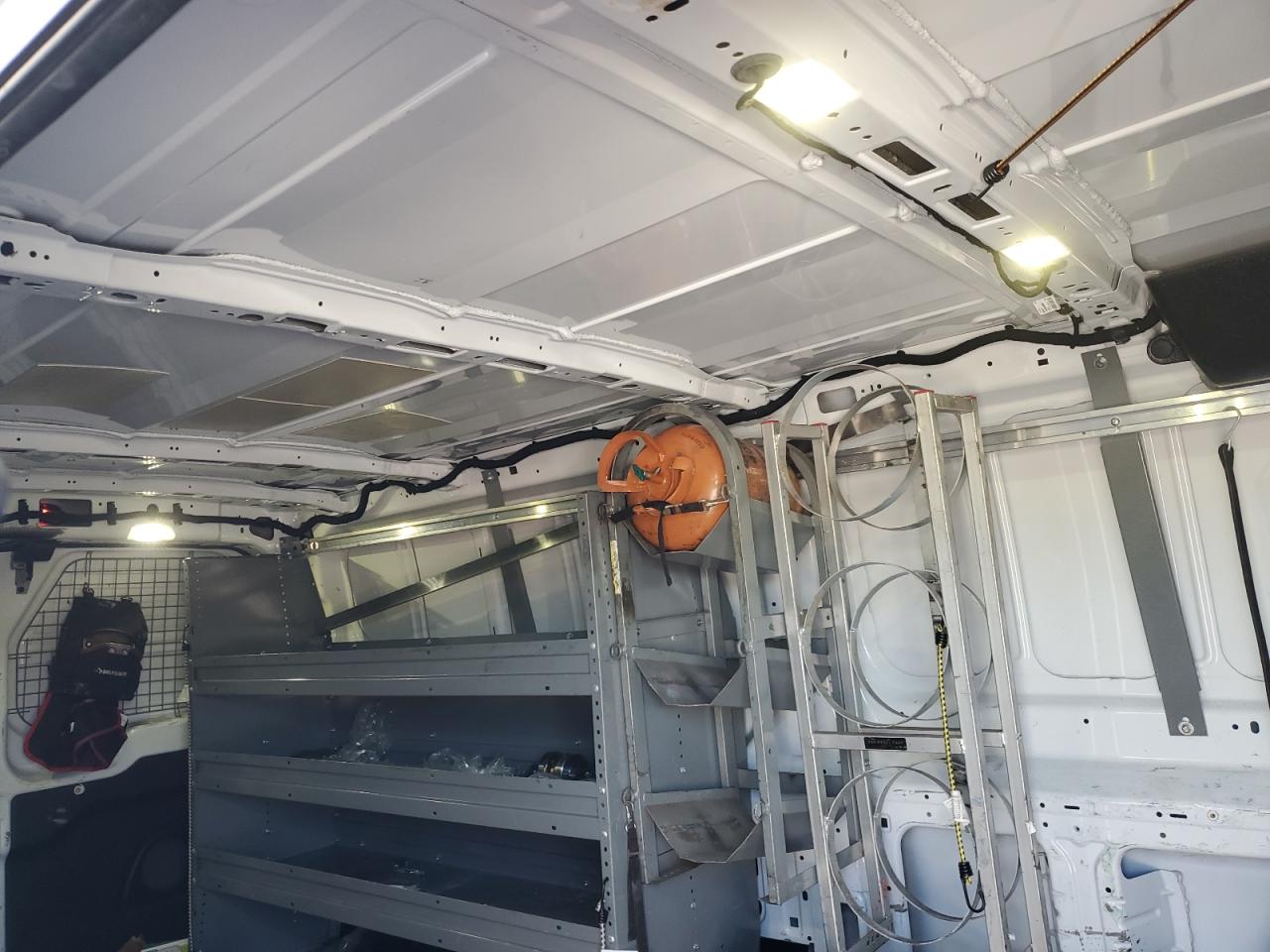 2017 Ford Transit T-150 VIN: 1FTYE2YMXHKB49703 Lot: 86308335