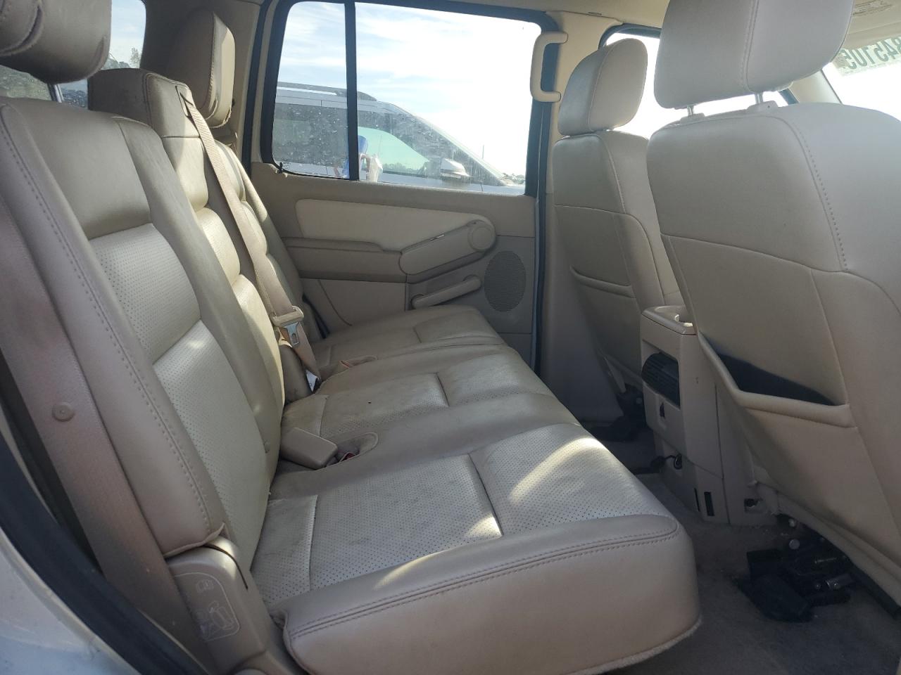 2006 Mercury Mountaineer Premier VIN: 4M2EU48836UJ13822 Lot: 85845105