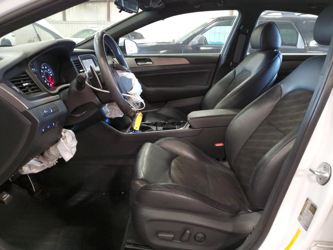 2018 Hyundai Sonata Sport VIN: 5NPE34AF4JH676088 Lot: 82366365