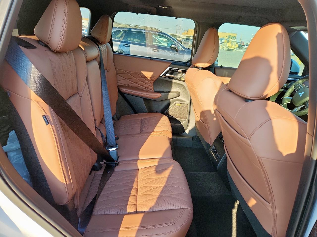 2025 Mitsubishi Outlander Sel VIN: JA4J4WA83SZ042929 Lot: 85935645