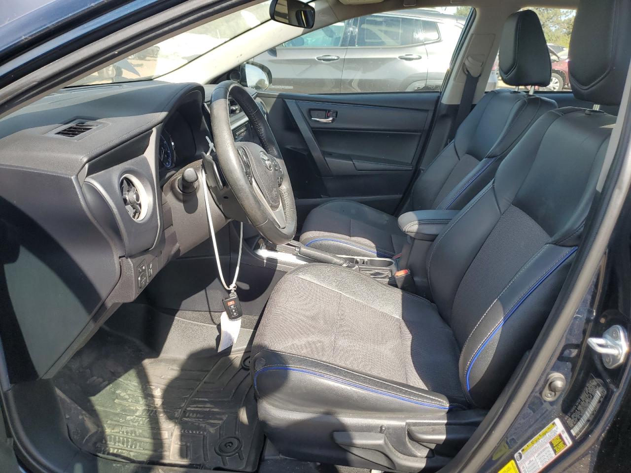 2017 Toyota Corolla L VIN: 2T1BURHEXHC835929 Lot: 84904895