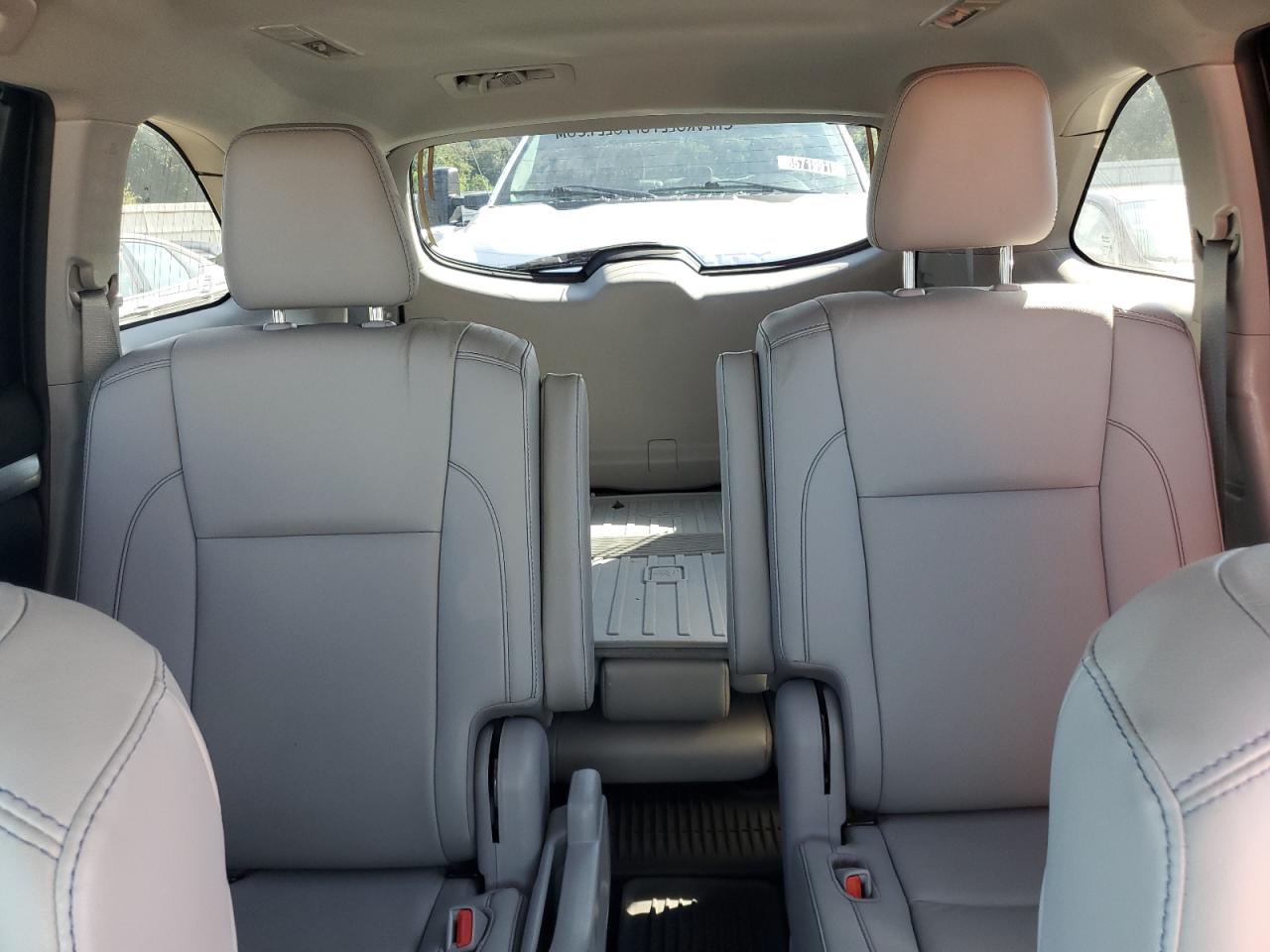 2019 Toyota Highlander Se VIN: 5TDKZRFH9KS565587 Lot: 85128175