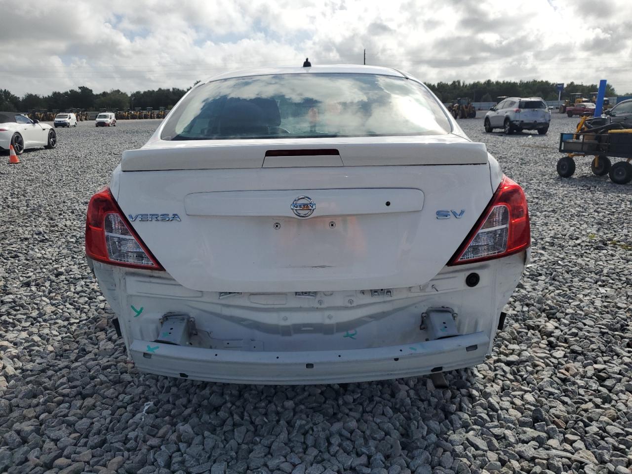 2017 Nissan Versa S VIN: 3N1CN7AP2HL892840 Lot: 85080295