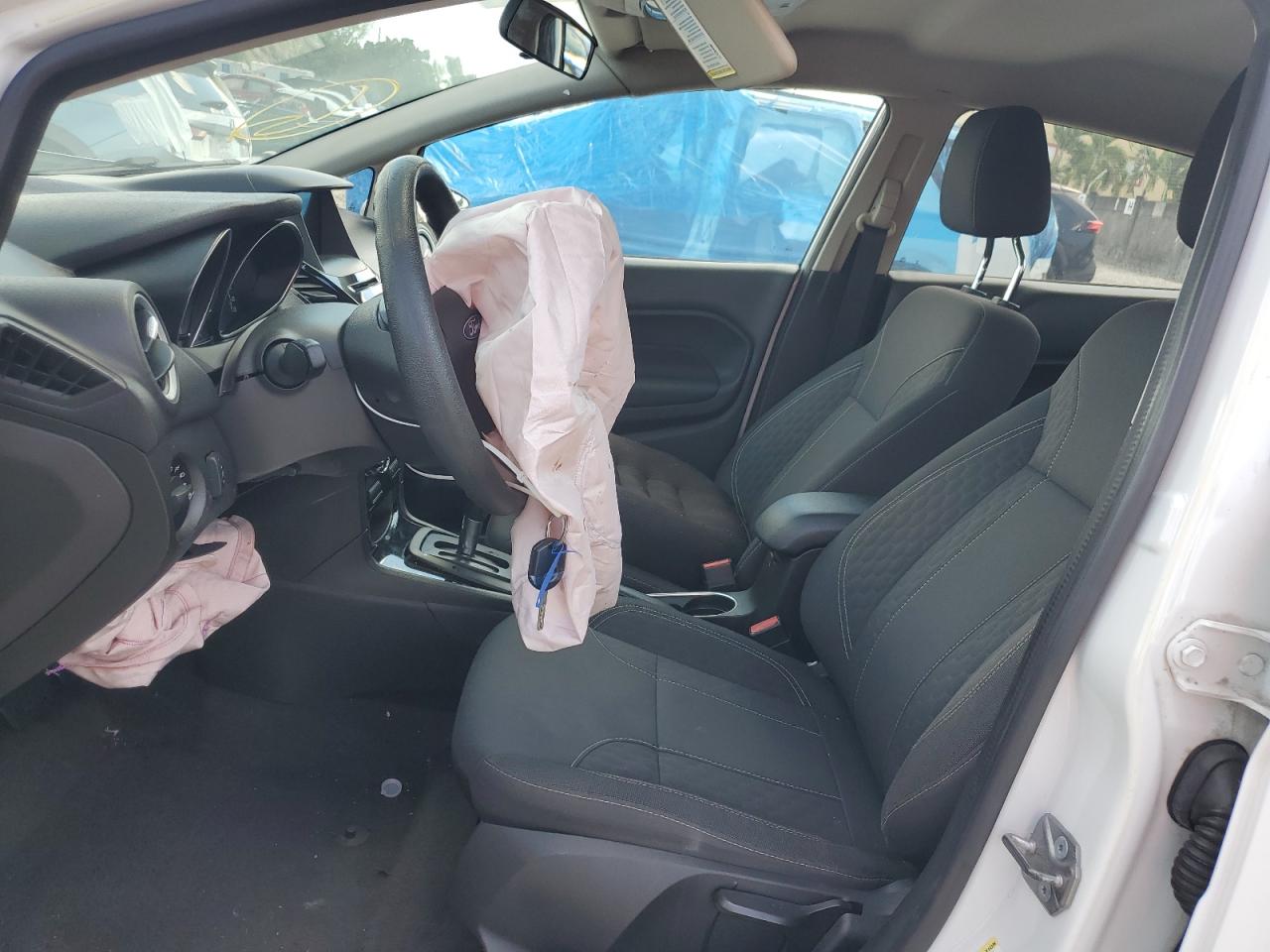 2019 Ford Fiesta Se VIN: 3FADP4BJ1KM128165 Lot: 71029545