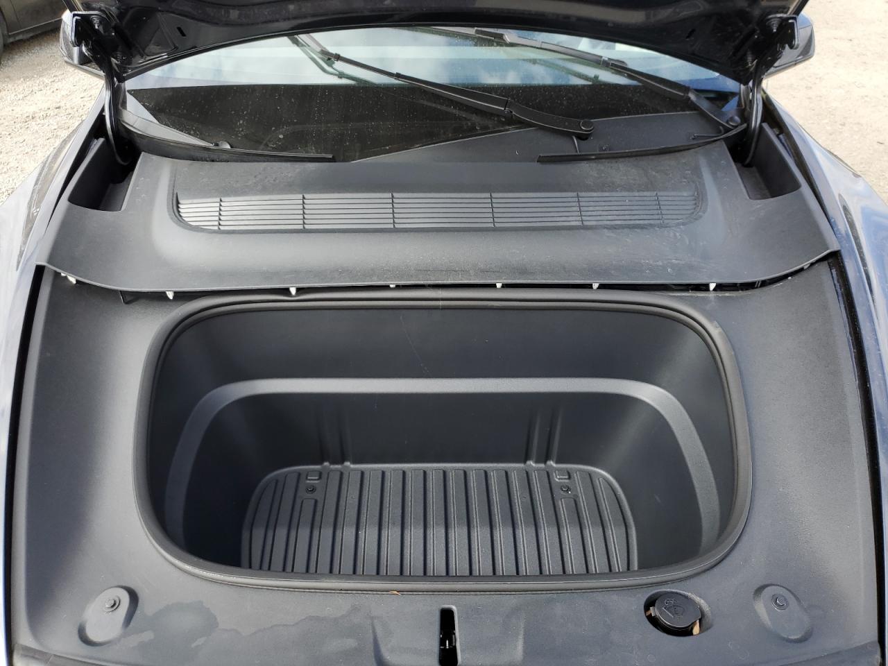 2026 Tesla Model Y VIN: 7SAYGDED2TF378699 Lot: 86513325