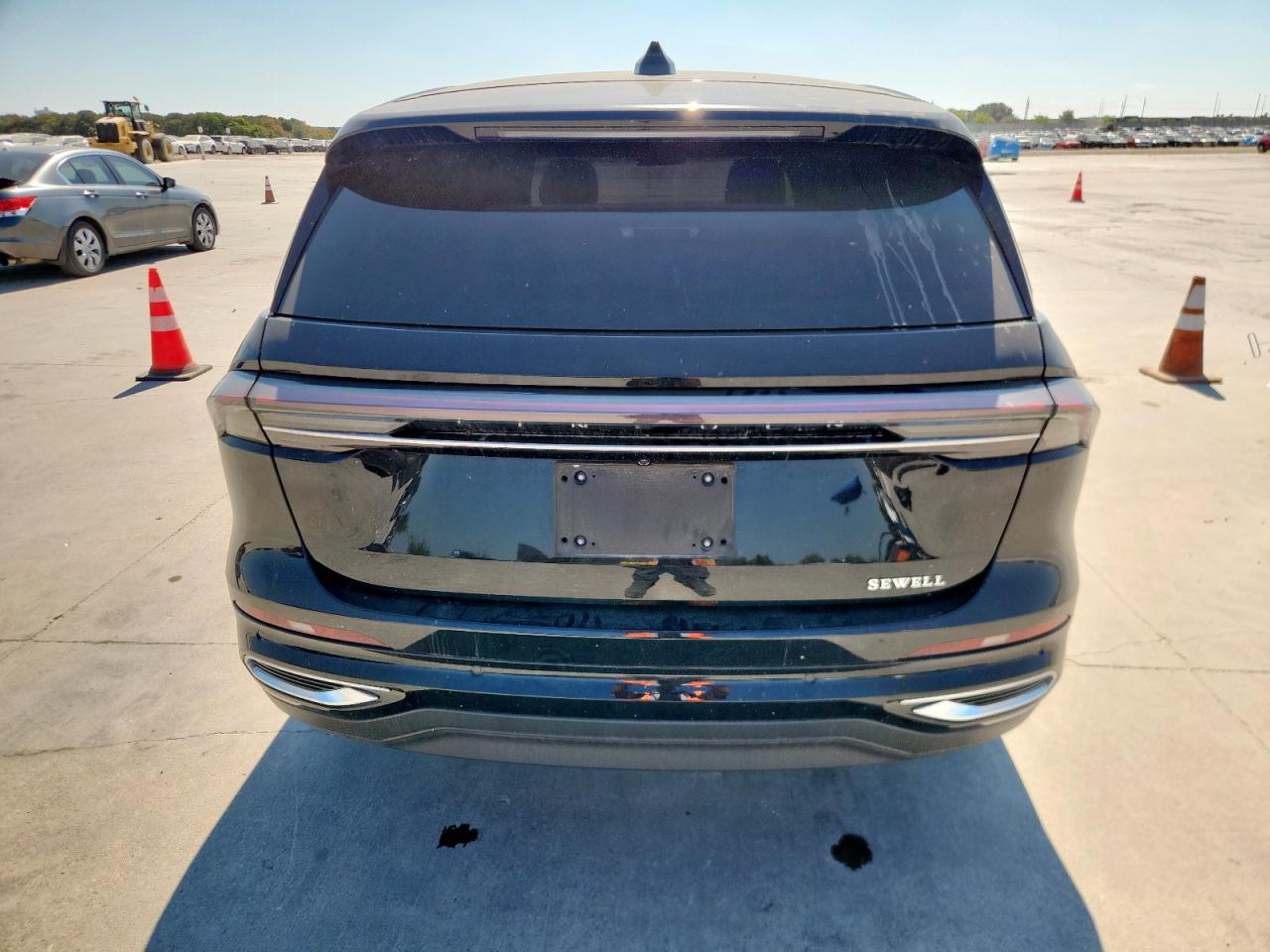 2025 Lincoln Nautilus Premiere VIN: 5LMPJ8JA6SJ920982 Lot: 85937385