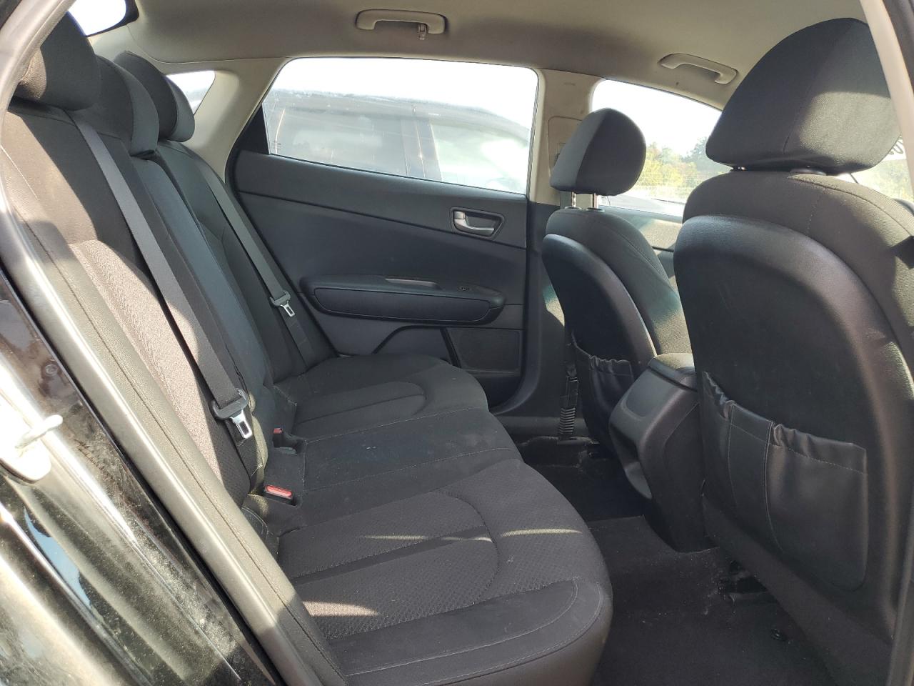 2017 Kia Optima Lx VIN: 5XXGT4L39HG124491 Lot: 84769185