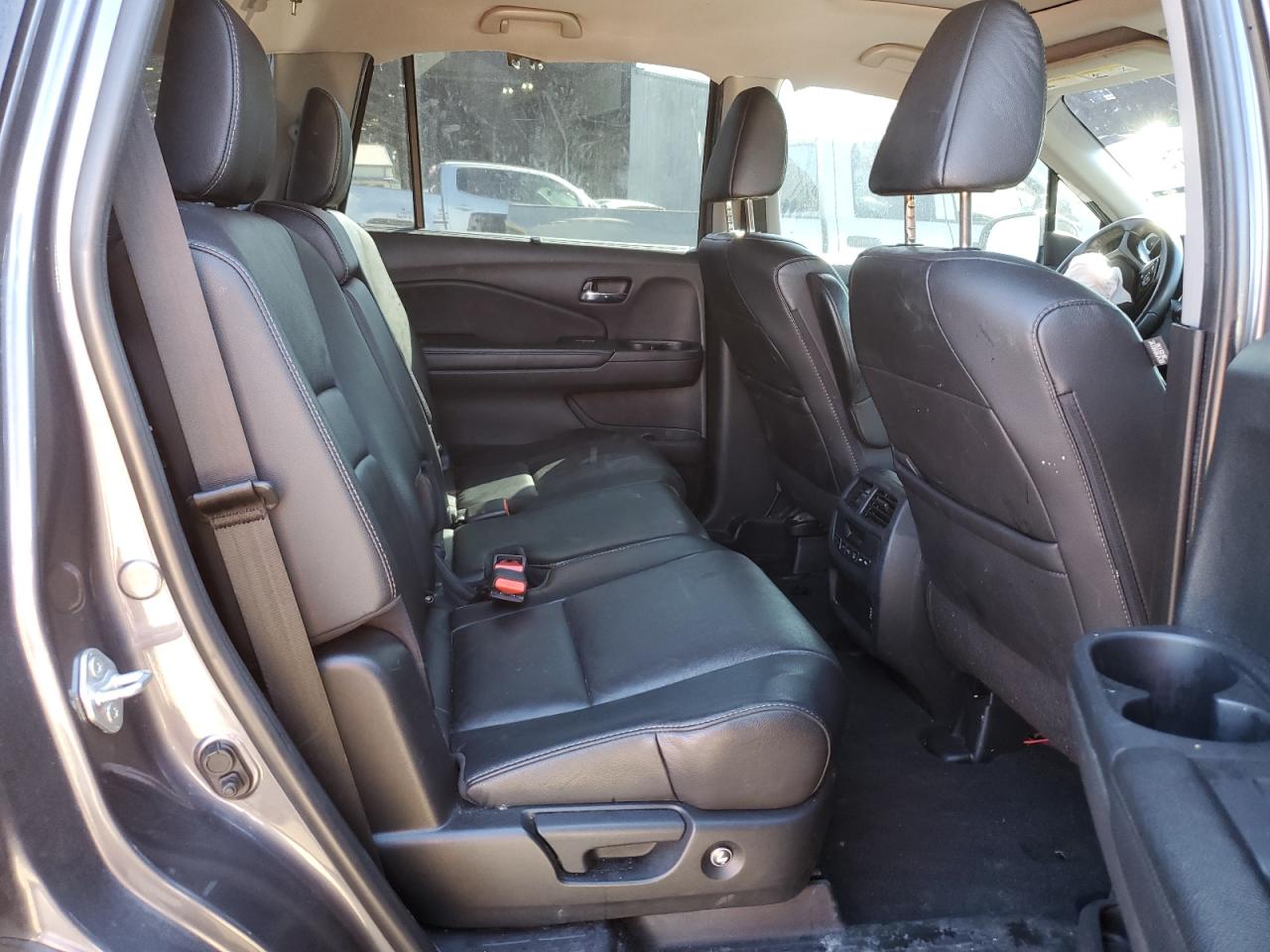 2022 Honda Pilot Se VIN: 5FNYF5H2XNB028255 Lot: 82643675