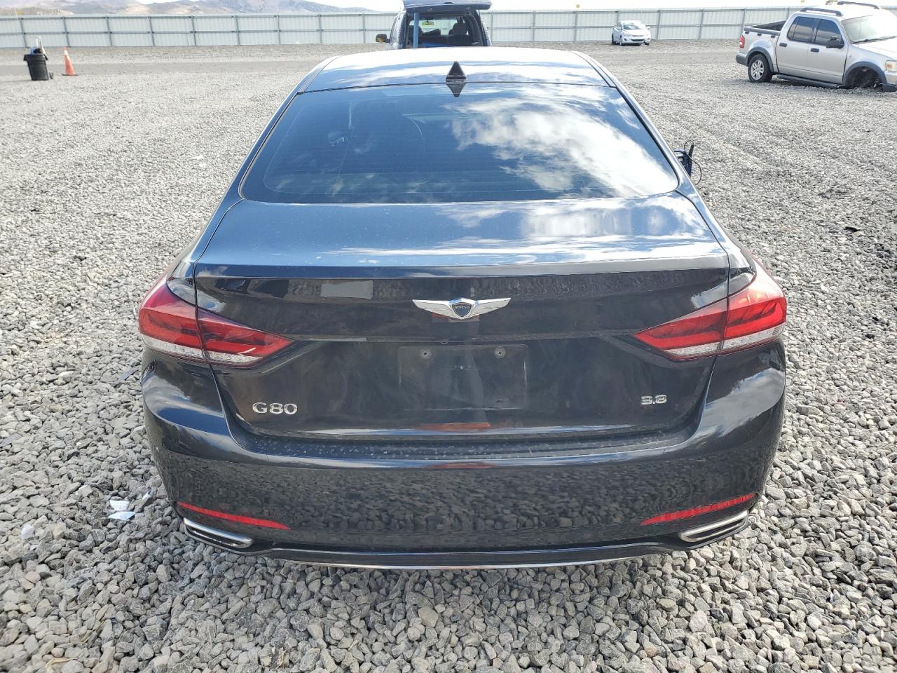 2018 Genesis G80 Base VIN: KMHGN4JE1JU232257 Lot: 84619325