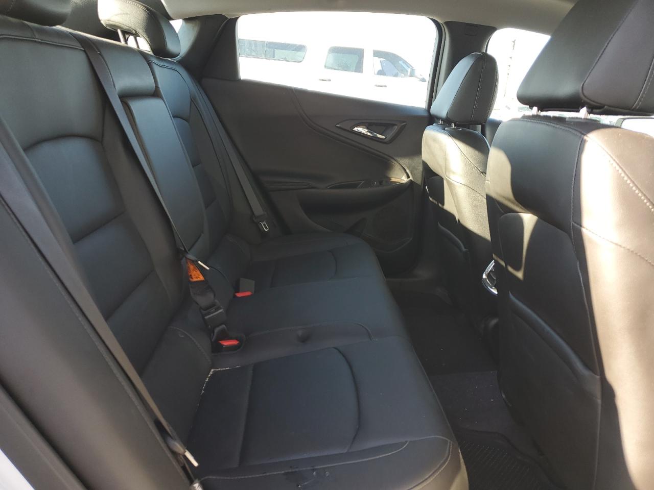 2018 Chevrolet Malibu Premier VIN: 1G1ZE5SX1JF283340 Lot: 82034595