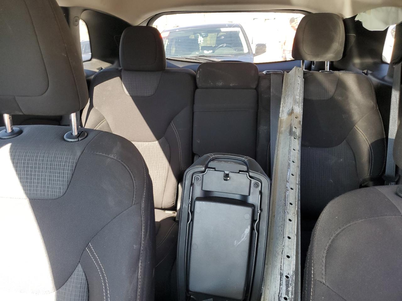 2017 Jeep Cherokee Latitude VIN: 1C4PJLCB8HW617052 Lot: 86148645