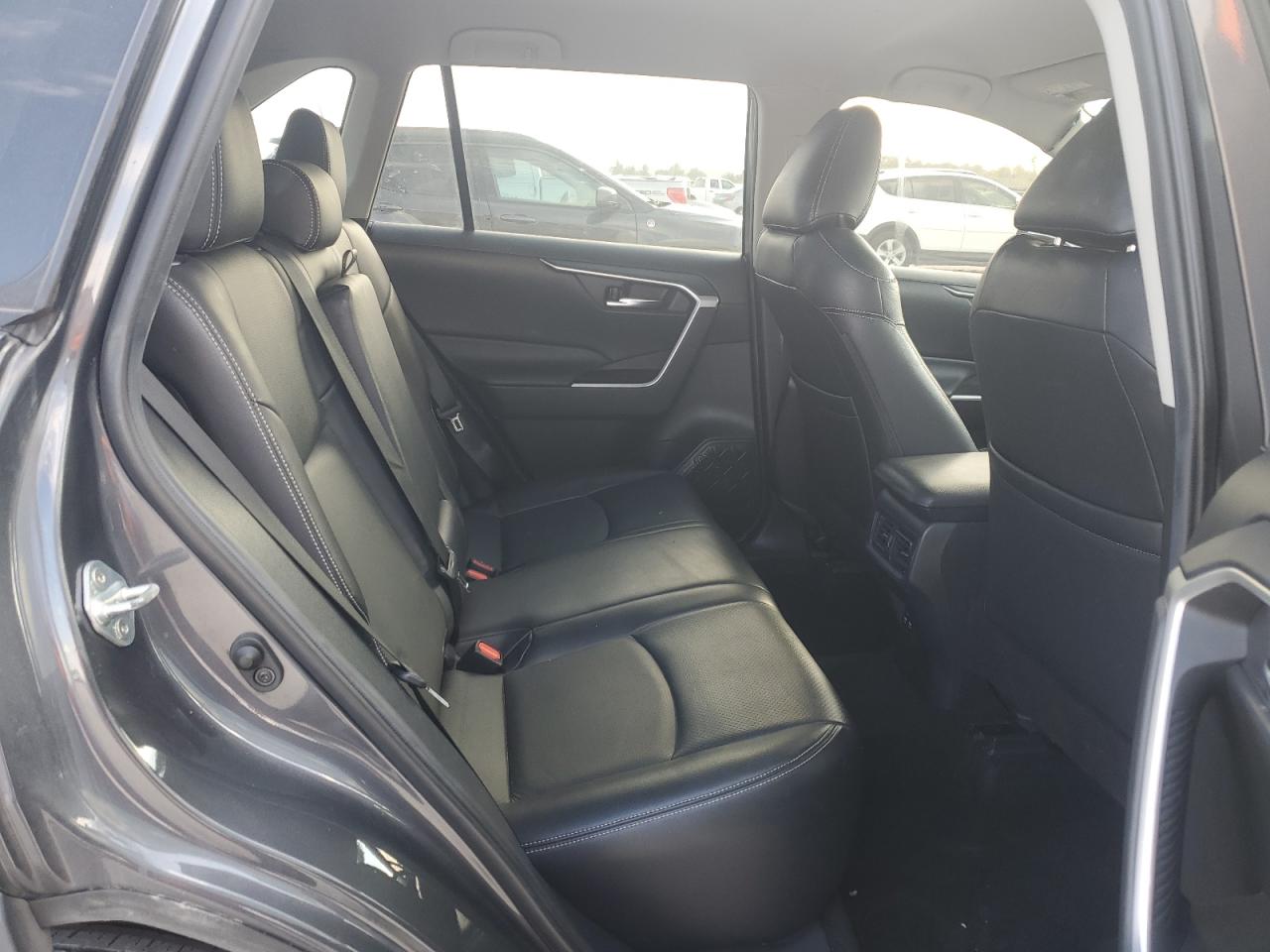 2020 Toyota Rav4 Xle VIN: 2T3W1RFV7LW079732 Lot: 87464365