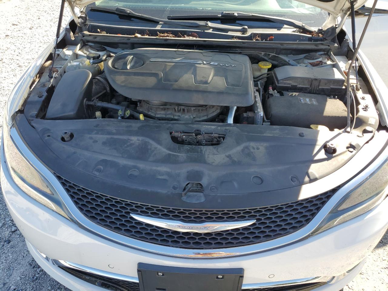 2015 Chrysler 200 C VIN: 1C3CCCCG0FN519967 Lot: 82644185