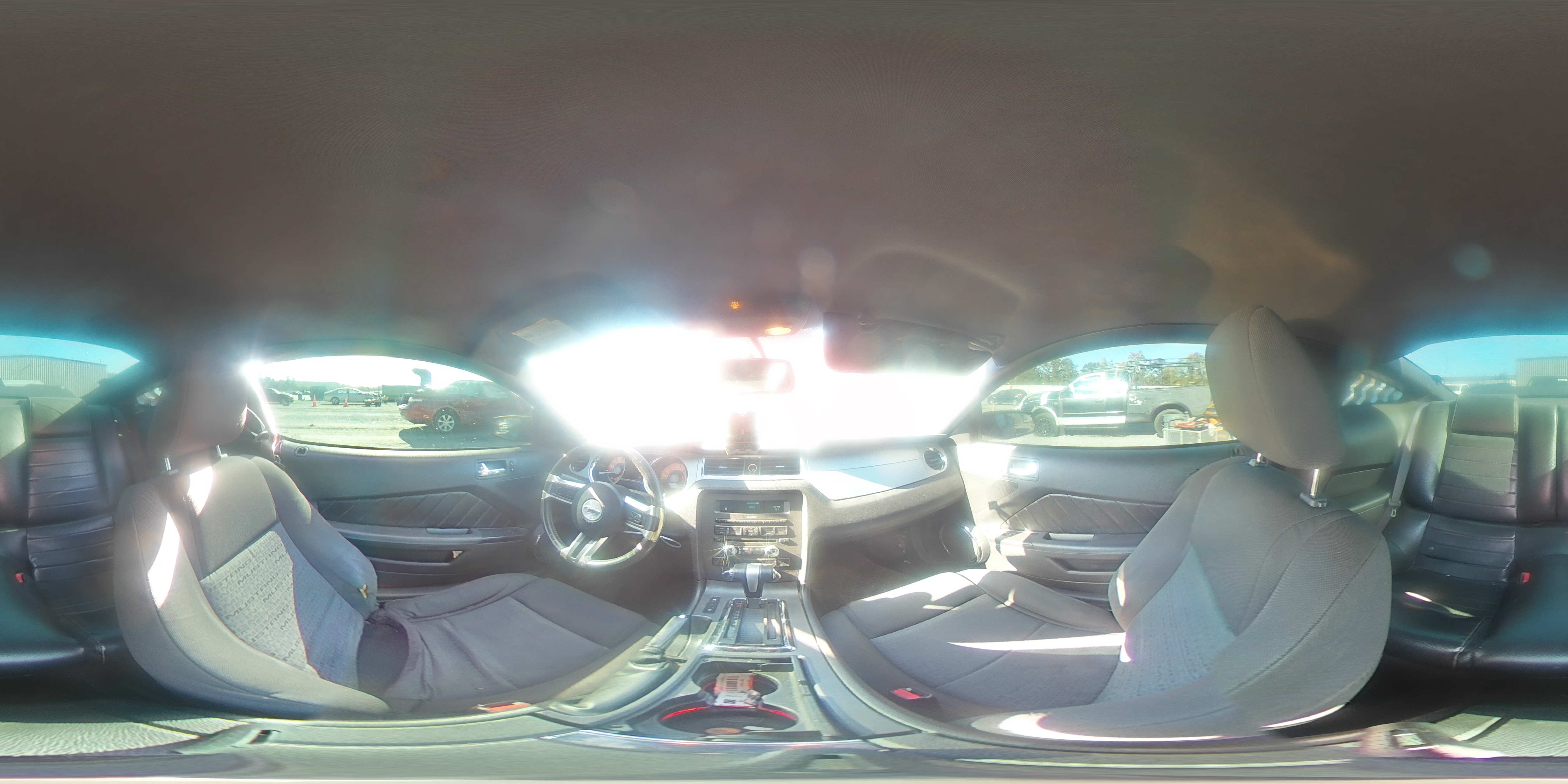 2010 Ford Mustang VIN: 1ZVBP8AN3A5112144 Lot: 85124195