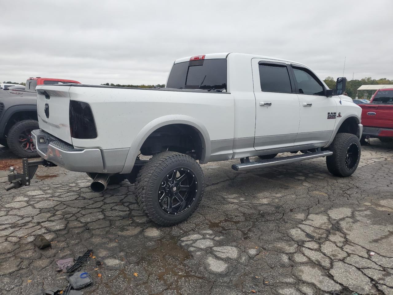 2013 Ram 2500 Laramie white other diesel 3C6UR5NL4DG558661 photo #4