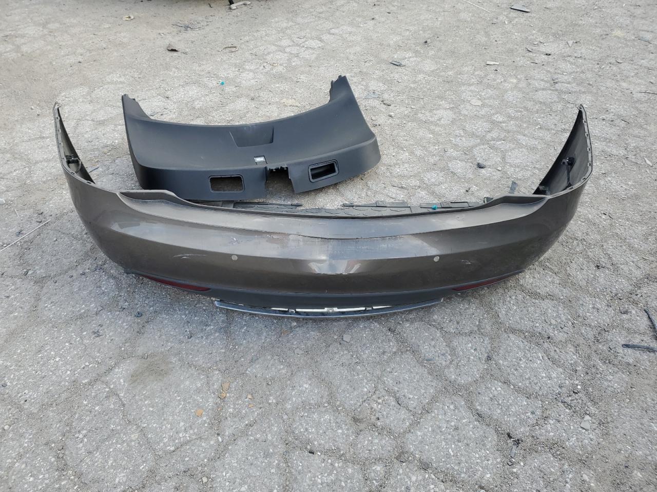 2015 Tesla Model S VIN: 5YJSA1E21FF113021 Lot: 86662775