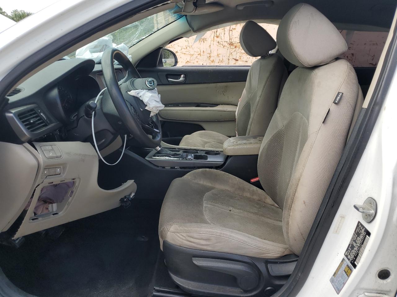 2018 Kia Optima Lx VIN: 5XXGT4L31JG255288 Lot: 81946125