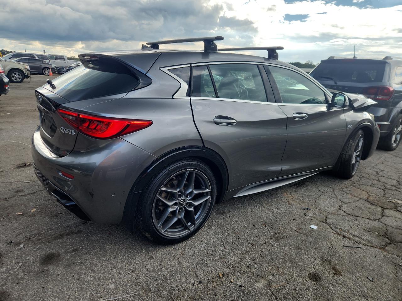 2017 Infiniti Qx30 Base VIN: SJKCH5CP9HA018902 Lot: 90498505