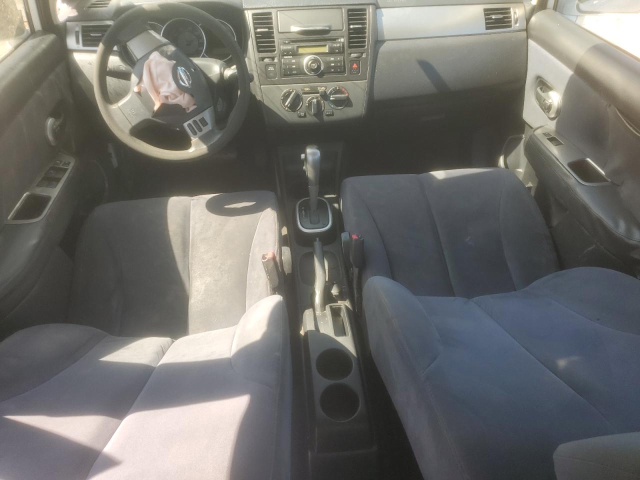 2009 Nissan Versa S VIN: 3N1BC11EX9L400232 Lot: 84781765