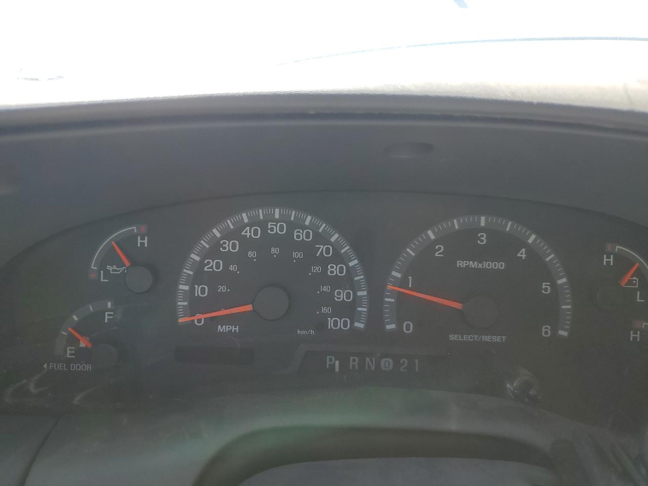 2002 Ford F150 Supercrew VIN: 1FTRW08L82KB47176 Lot: 82181925