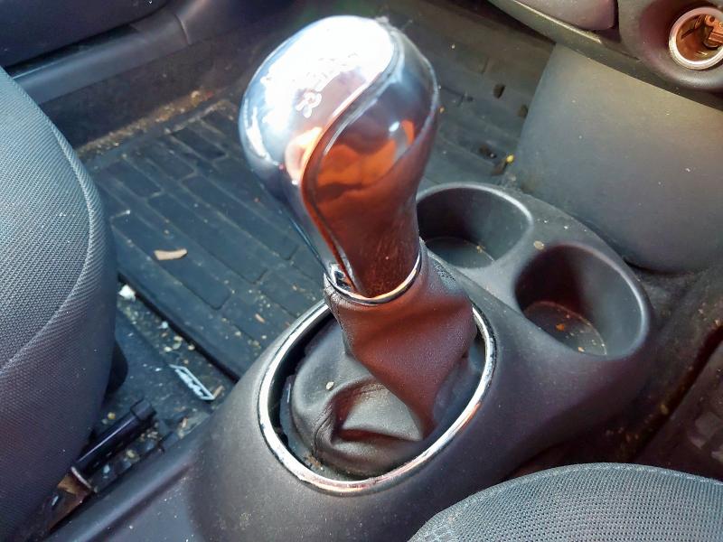 2005 TOYOTA YARIS 1.0 VVT-I COLOUR COLLECTION 5DR