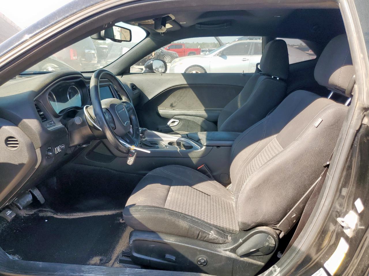 2017 Dodge Challenger Sxt VIN: 2C3CDZAGXHH519389 Lot: 86459725