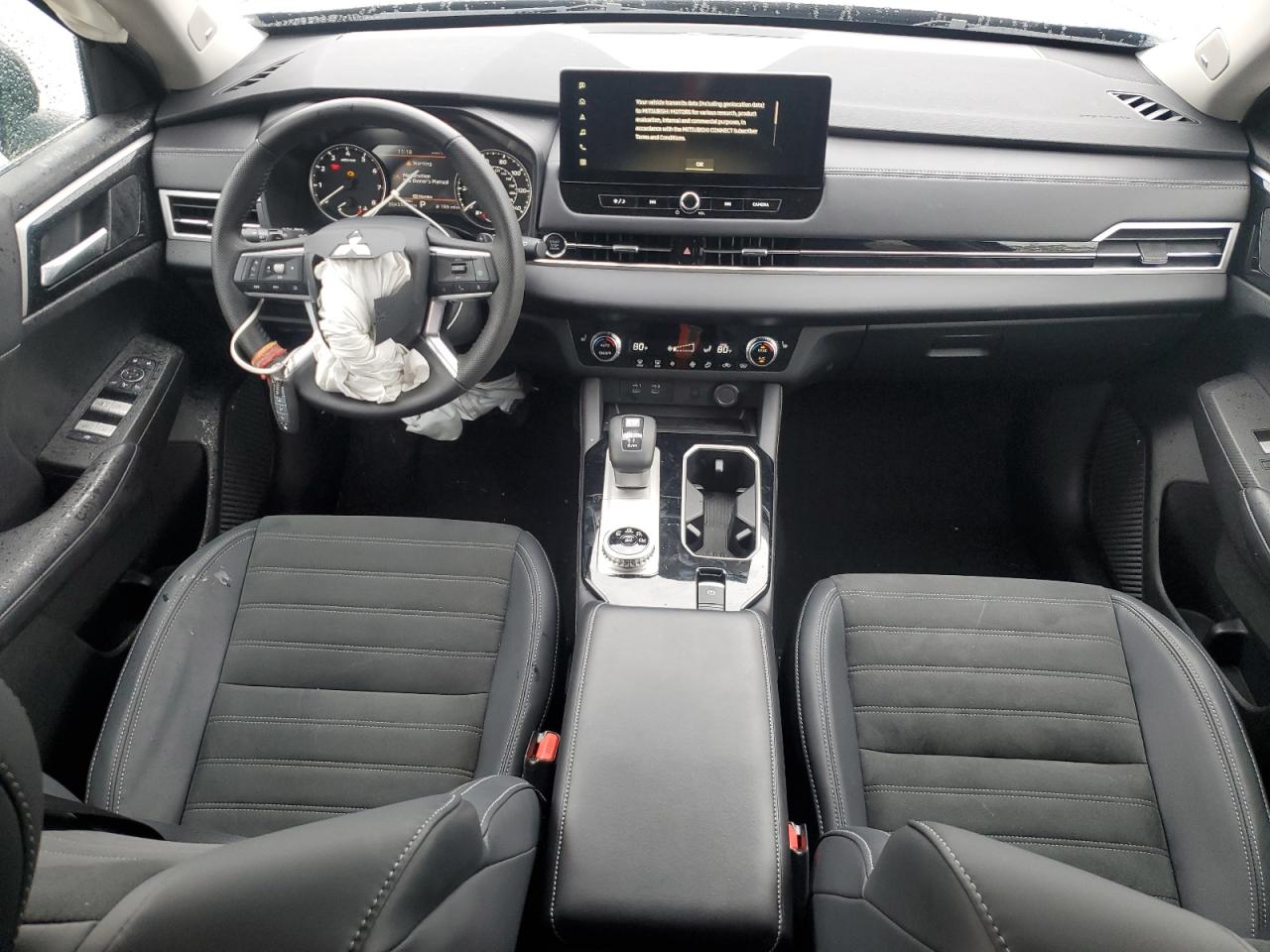 2025 Mitsubishi Outlander Se VIN: JA4J4VA81SZ015660 Lot: 82746655