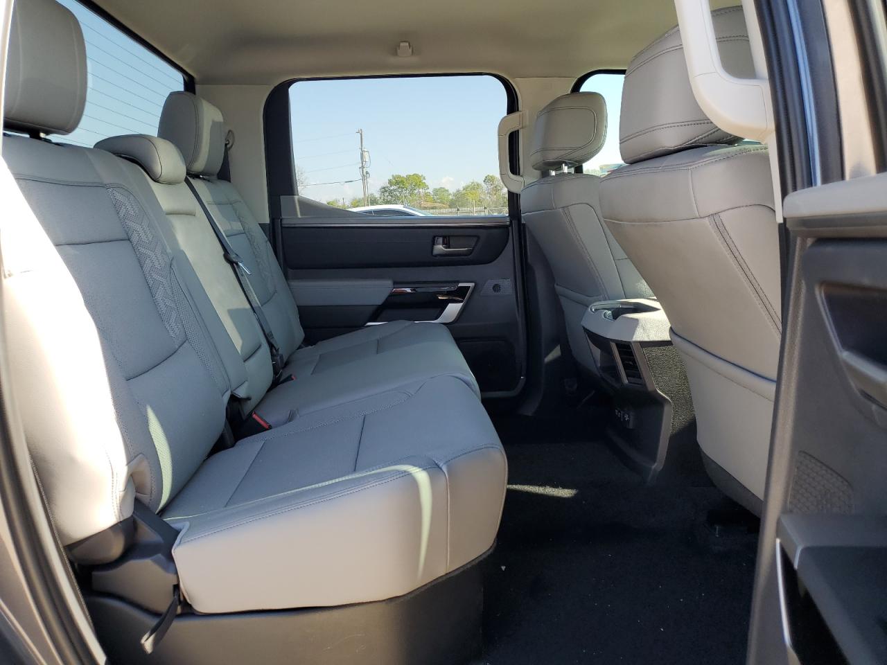 2024 Toyota Tundra Crewmax Limited VIN: 5TFJA5AB1RX035326 Lot: 90275185