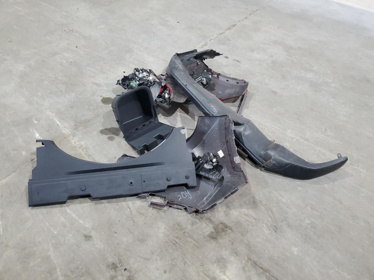 2019 Toyota Rav4 Xle VIN: JTMRWRFV6KJ015970 Lot: 84283465