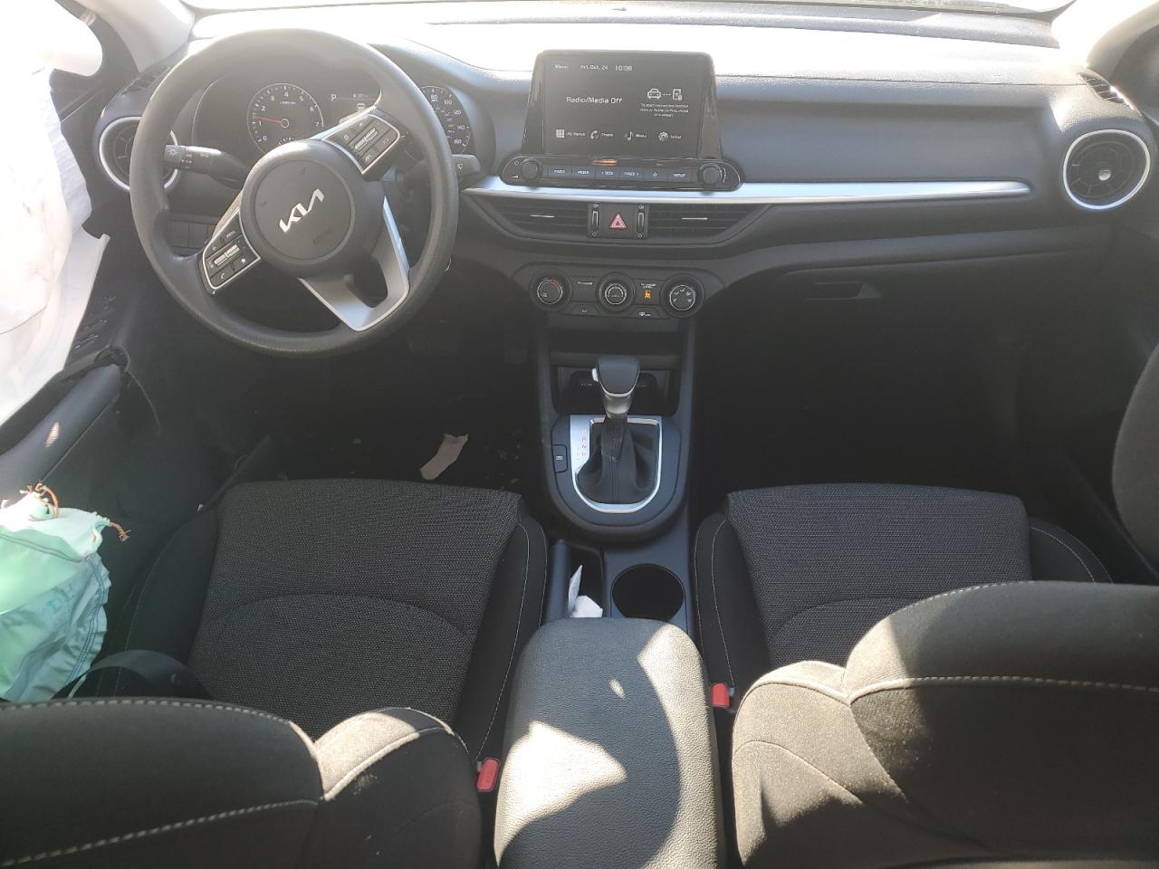 2022 Kia Forte Fe VIN: 3KPF24AD8NE459062 Lot: 89843005