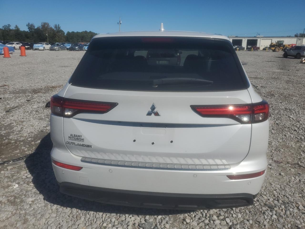 2024 Mitsubishi Outlander Es VIN: JA4J3UA80RZ078840 Lot: 82606325