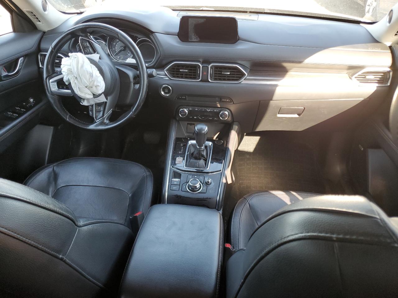 2018 Mazda Cx-5 Grand Touring VIN: JM3KFADM8J0365402 Lot: 82471475