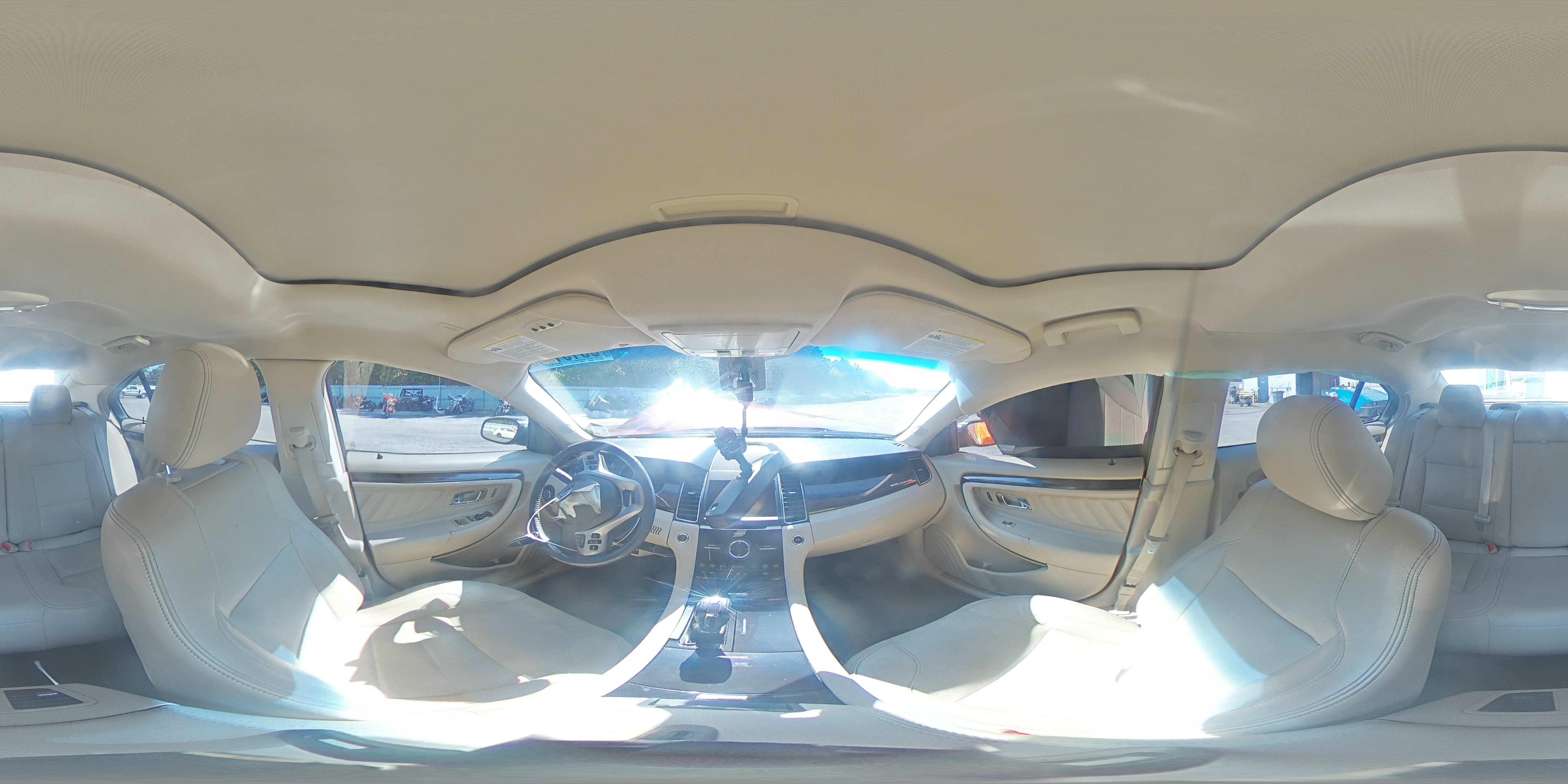 2015 Ford Taurus Limited VIN: 1FAHP2J85FG129615 Lot: 85191665