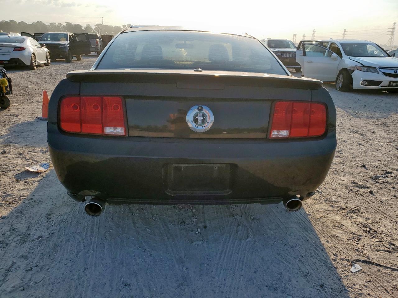 2007 Ford Mustang VIN: 1ZVFT80N275253987 Lot: 84602475