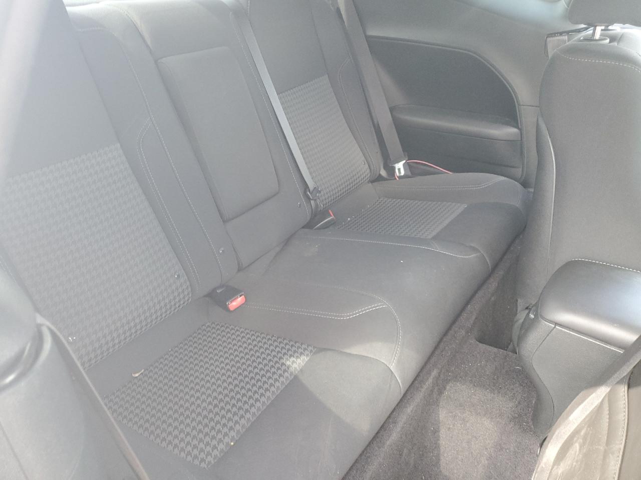 2018 Dodge Challenger Sxt VIN: 2C3CDZAG2JH306054 Lot: 86862825