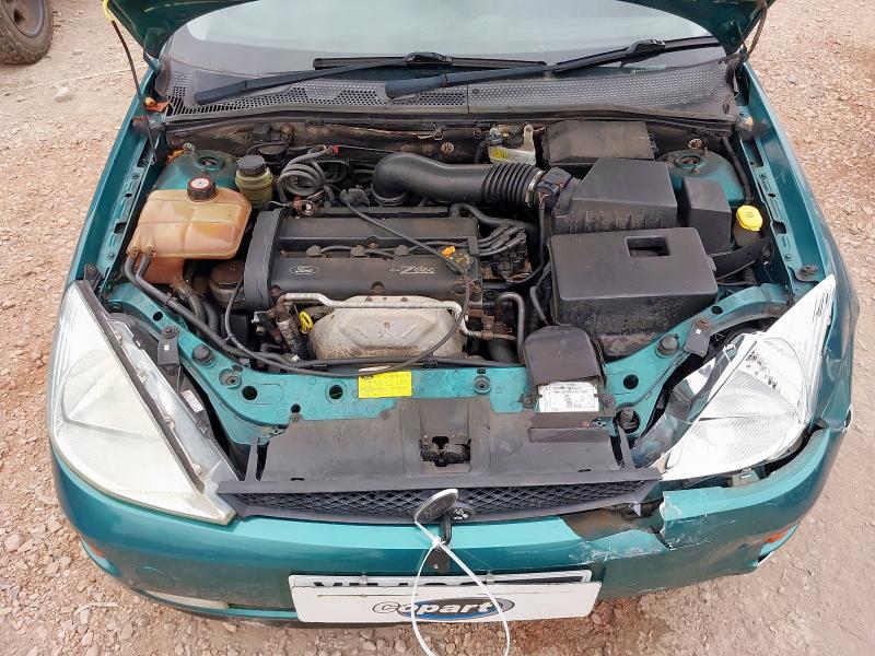 2001 FORD FOCUS ZETEC 